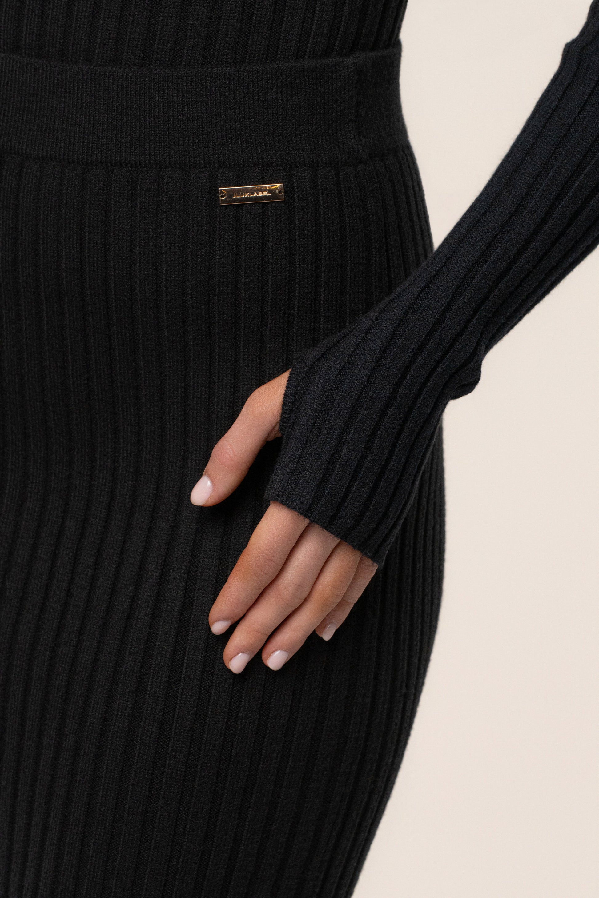 Black Overcast Ribbed Top JLUXLABEL