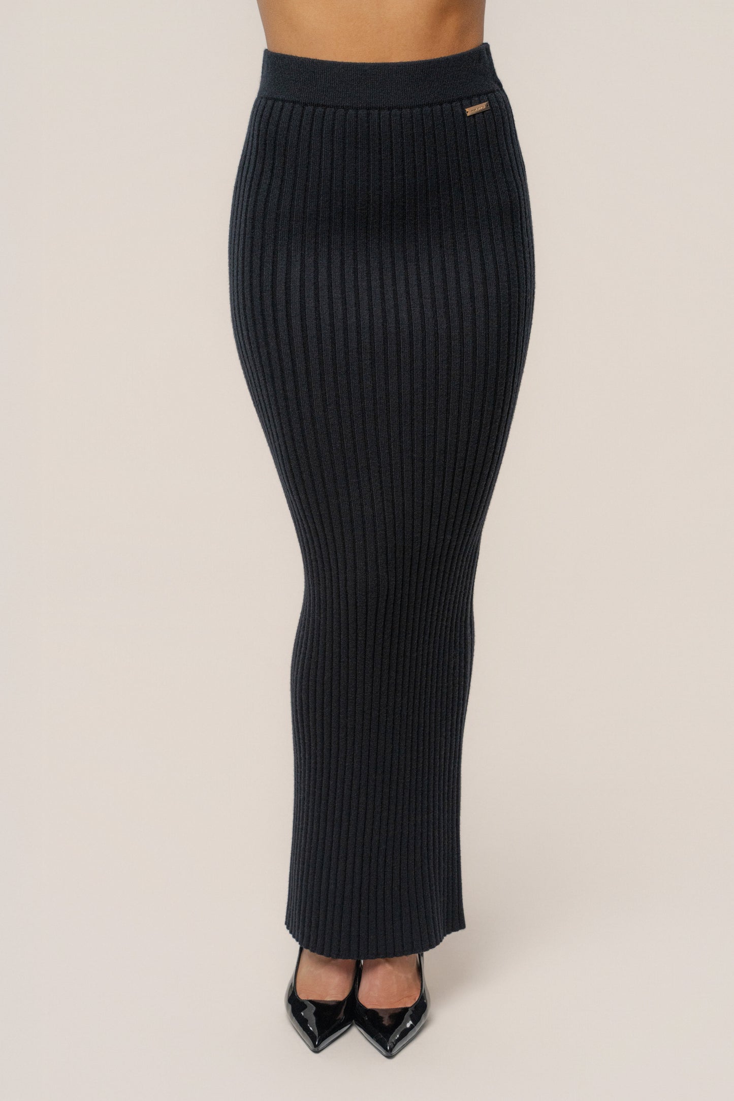 Black Soft Reset Ribbed Skirt JLUXLABEL