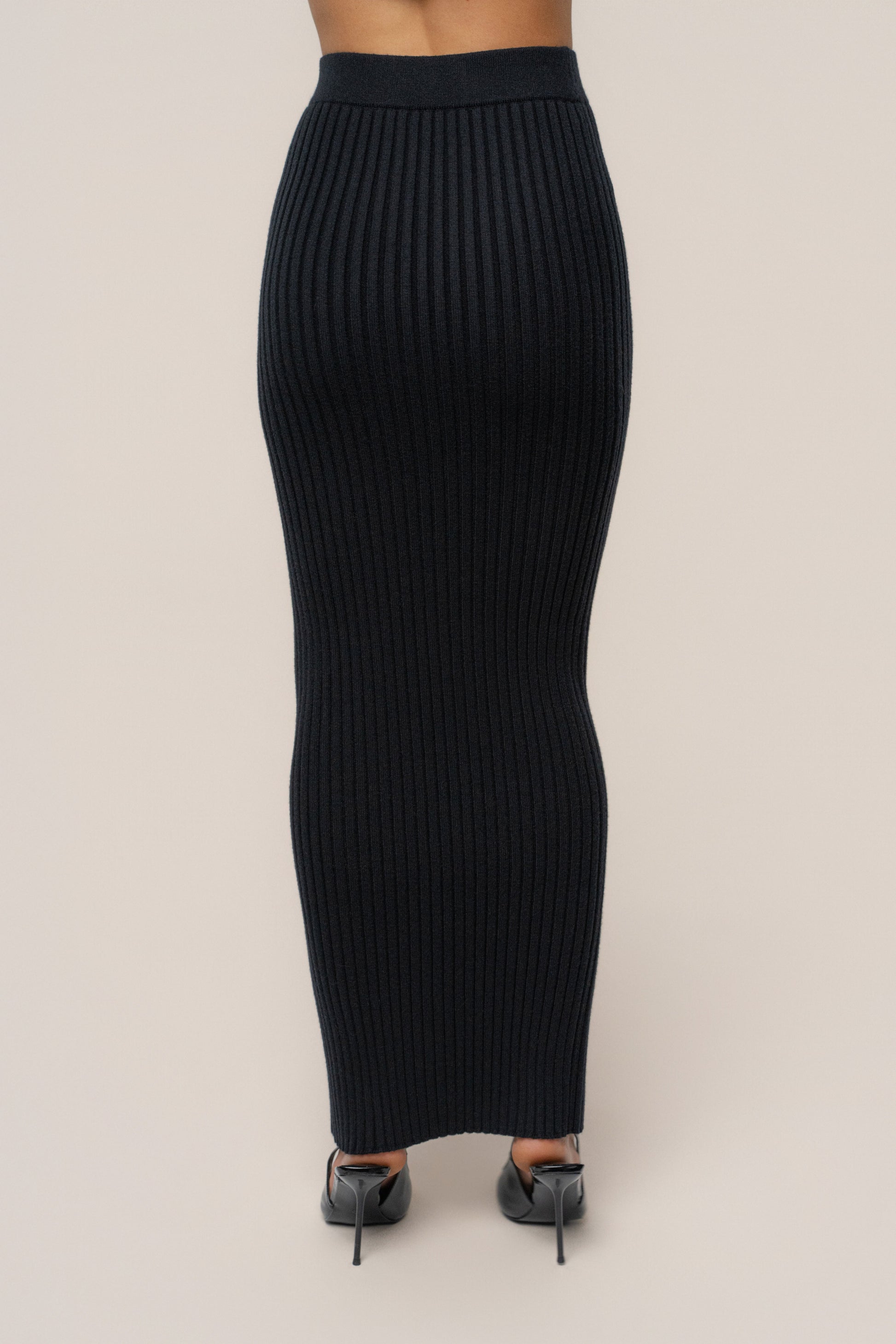 Black Soft Reset Ribbed Skirt JLUXLABEL