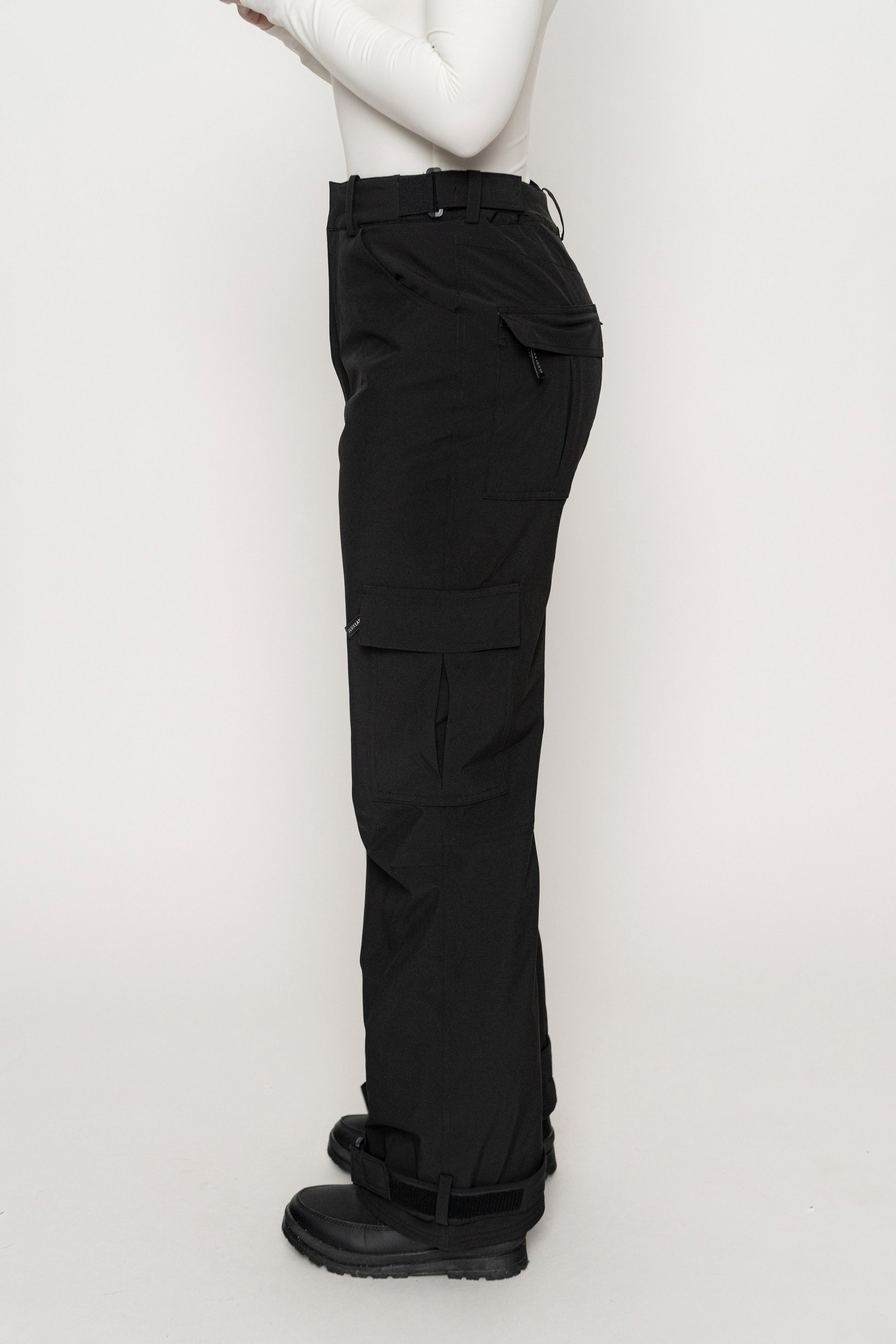 Black Snowfall Ski Pants JLUXLABEL