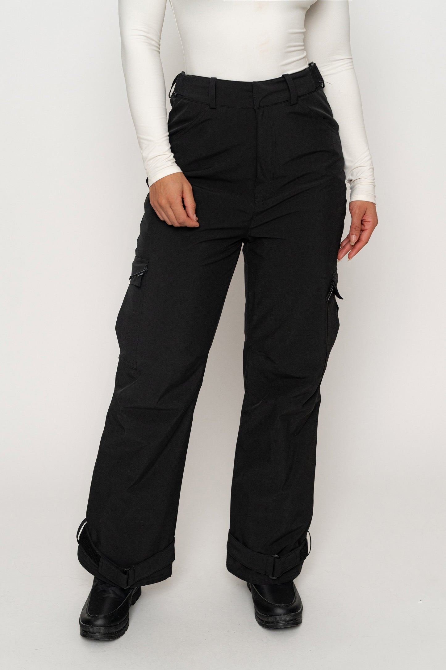 Black Snowfall Ski Pants JLUXLABEL