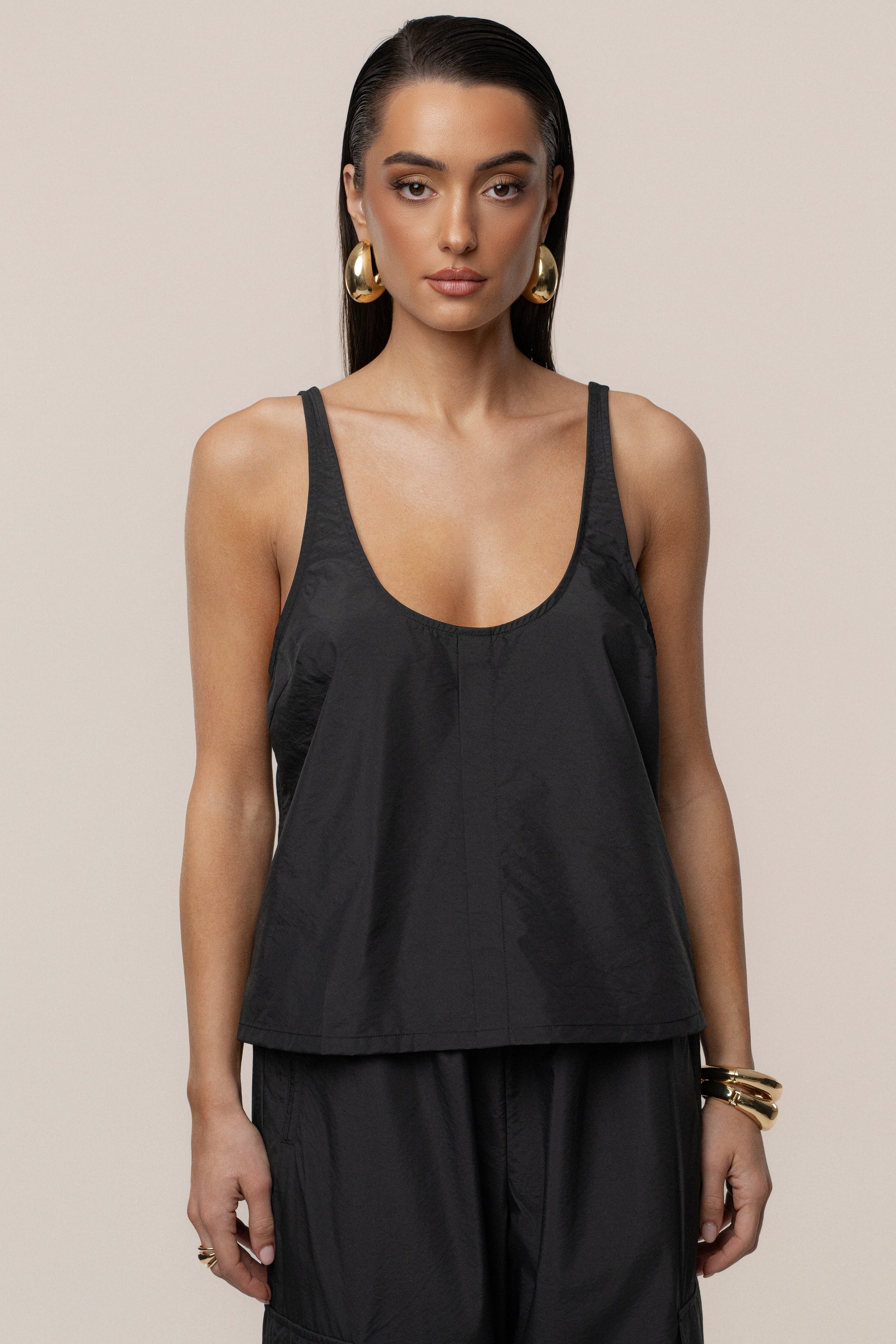 Black Active Scoop Neck Top JLUXLABEL
