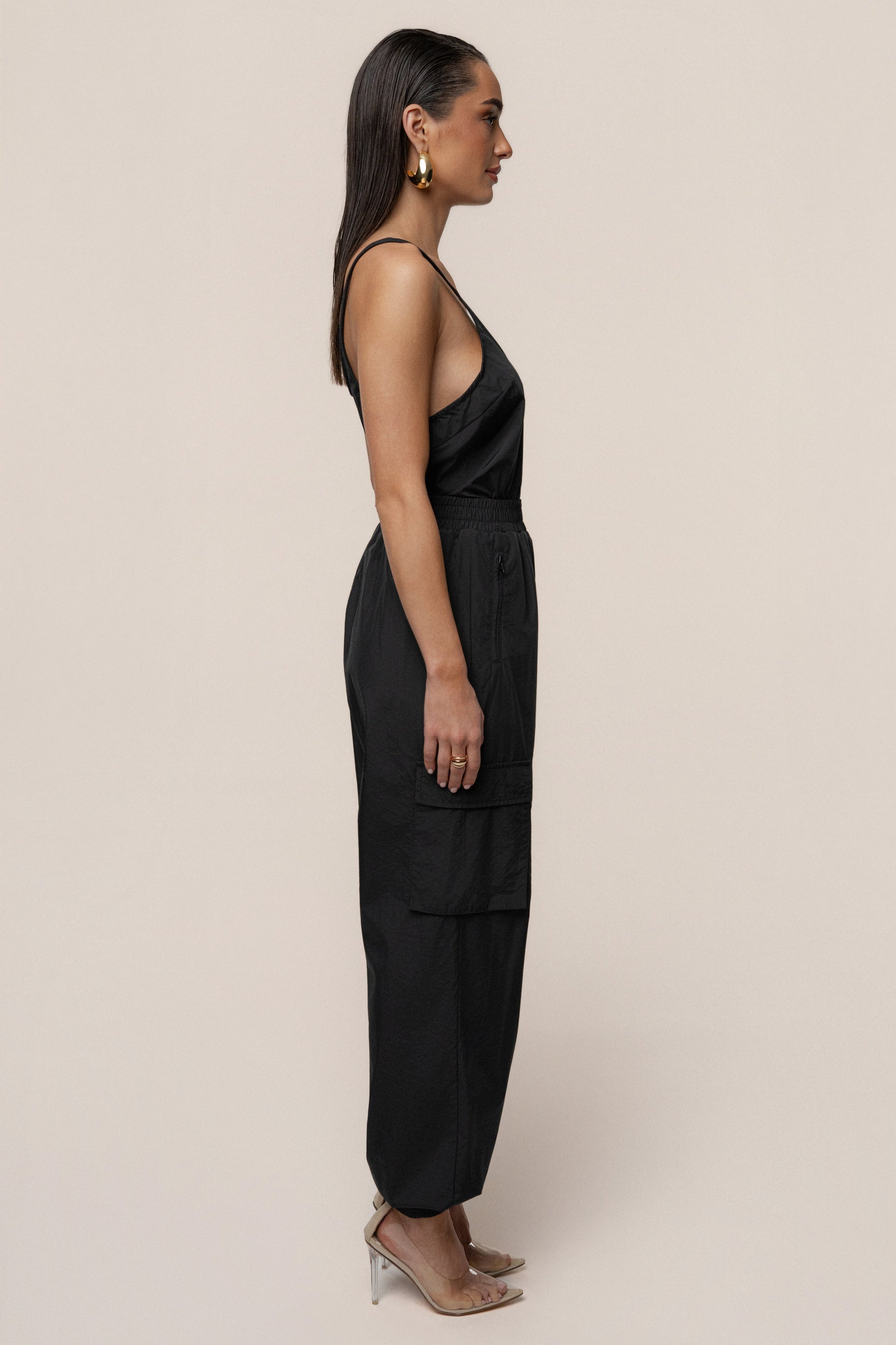 Black Active Scoop Neck Top JLUXLABEL
