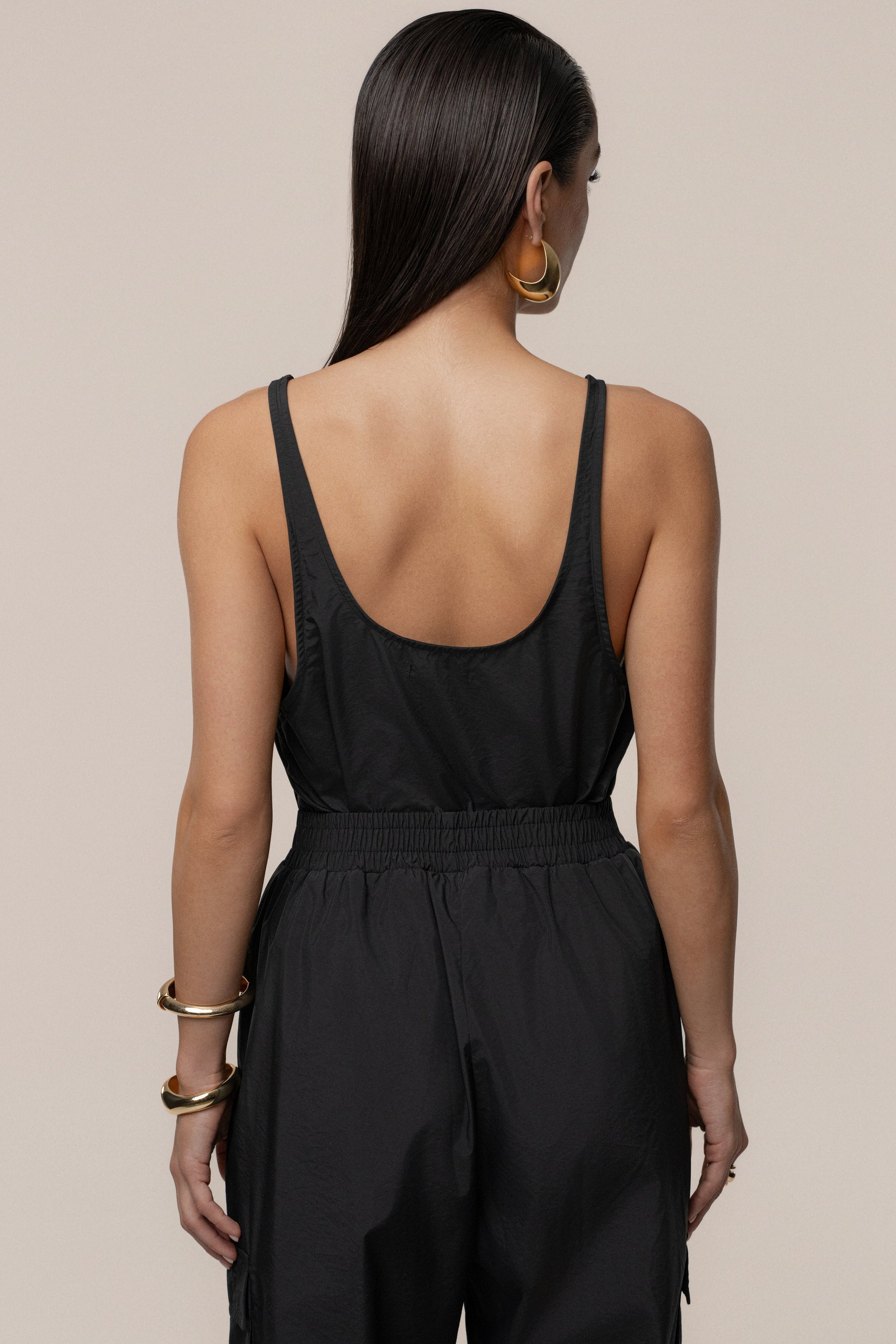 Black Active Scoop Neck Top JLUXLABEL