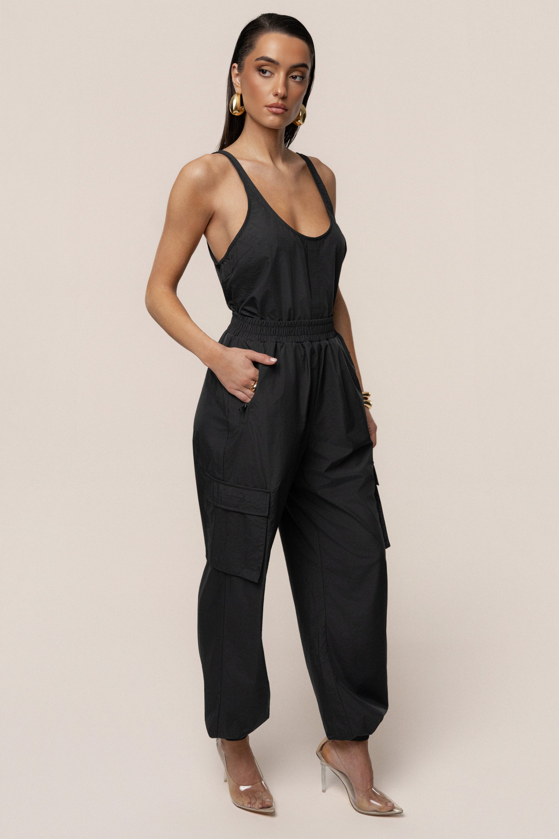 Black Active Scoop Neck Top JLUXLABEL