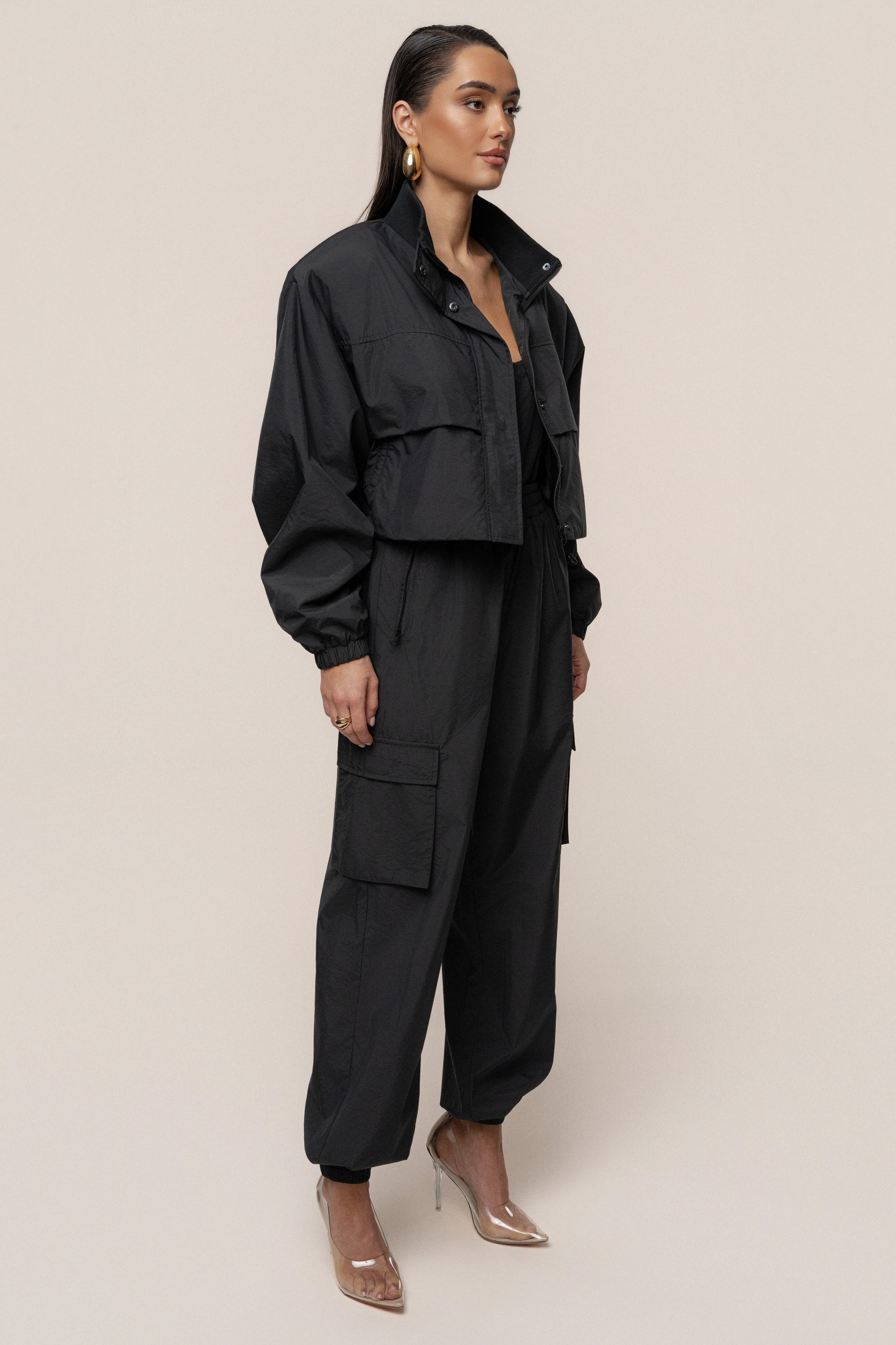 Black Endure Jacket NEWFASHIONEDGE
