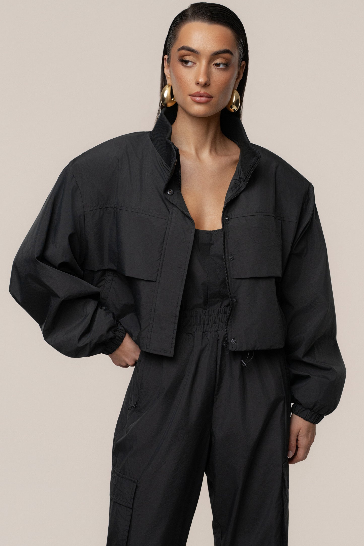 Black Endure Jacket NEWFASHIONEDGE