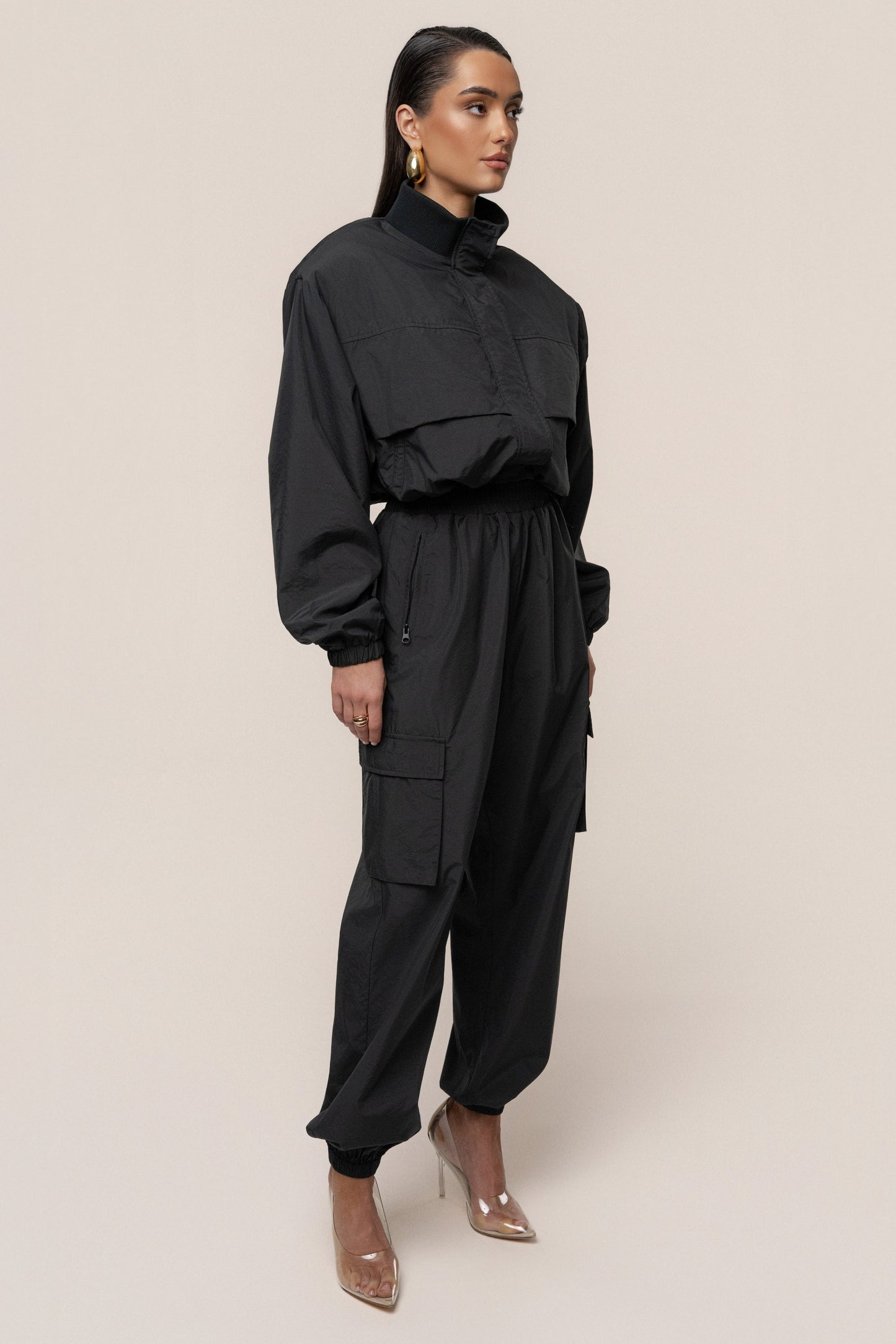 Black Endure Jacket NEWFASHIONEDGE
