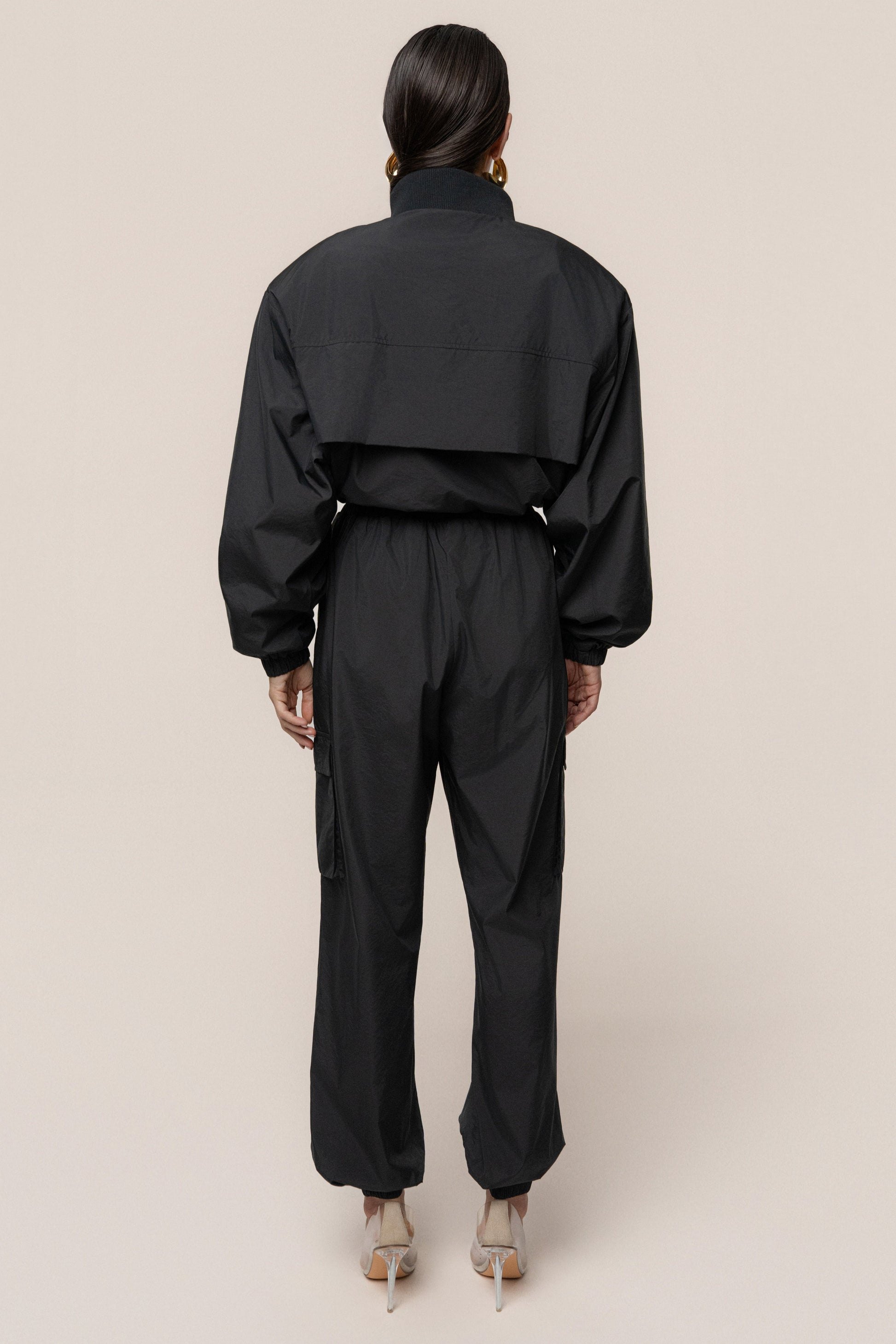 Black Endure Jacket NEWFASHIONEDGE