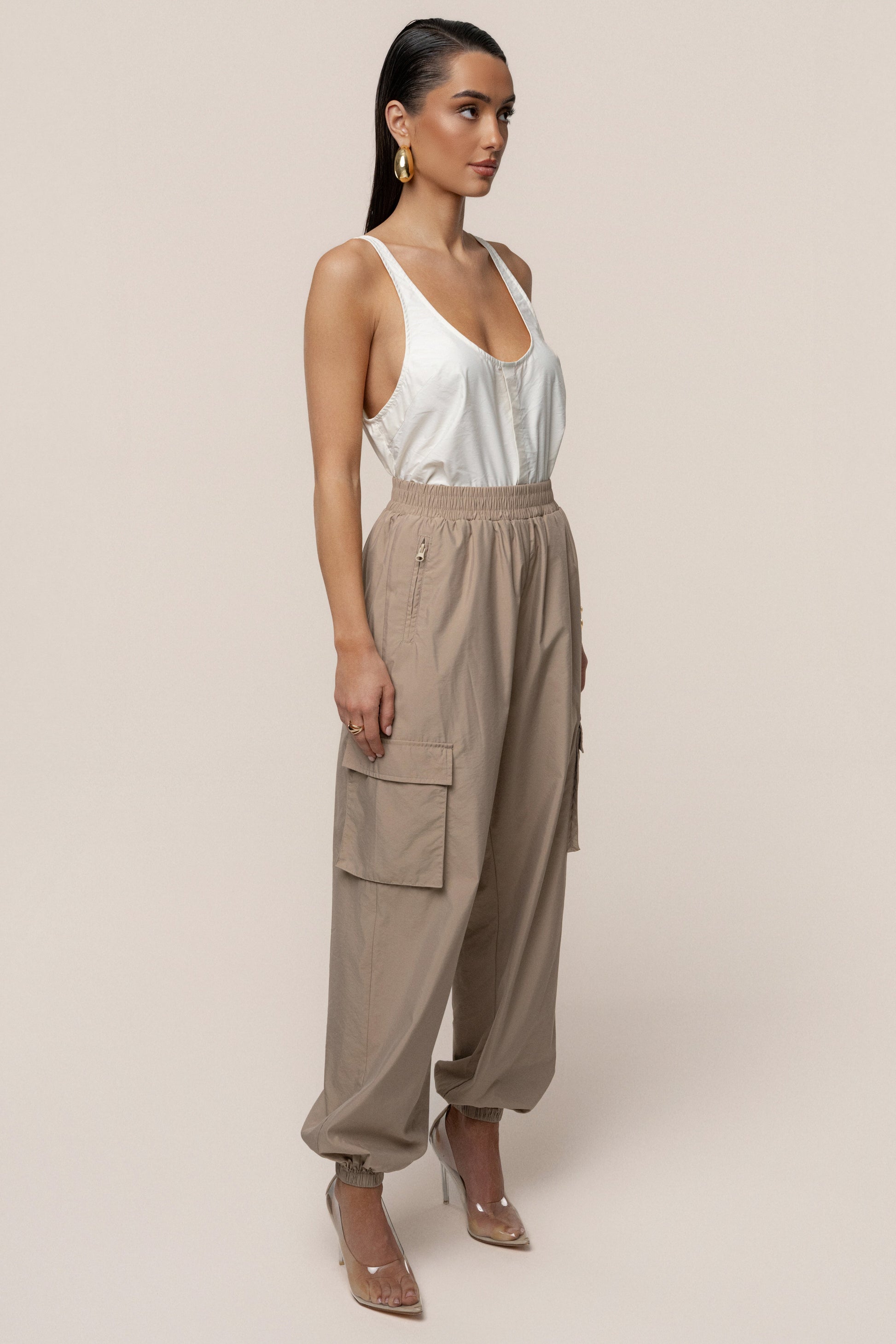 Ivory Active Scoop Neck Top JLUXLABEL