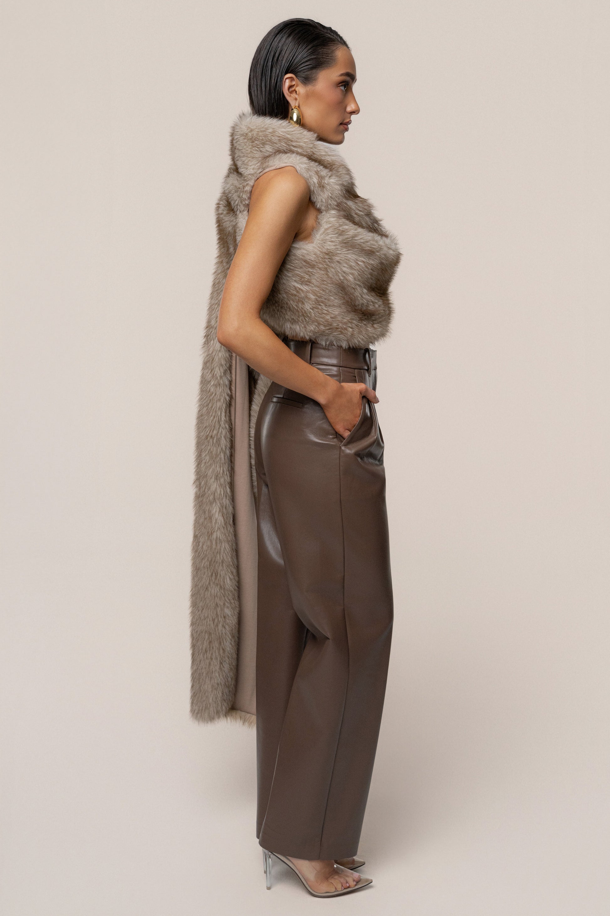 Ivory/Brown Winter Bliss Faux Fur Wrap NEWFASHIONEDGE