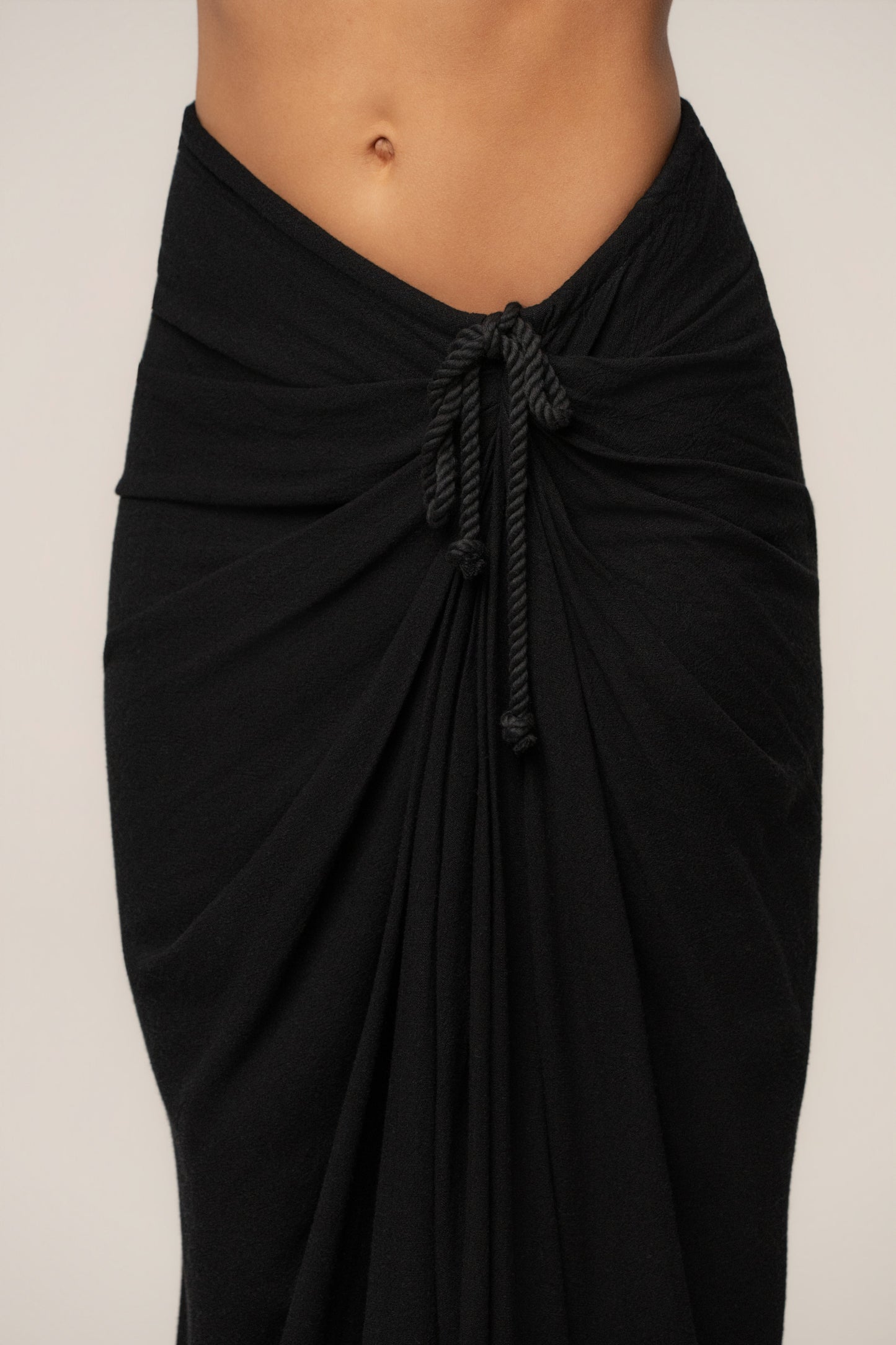 Black Noelia Linen Slit Skirt JLUXLABEL