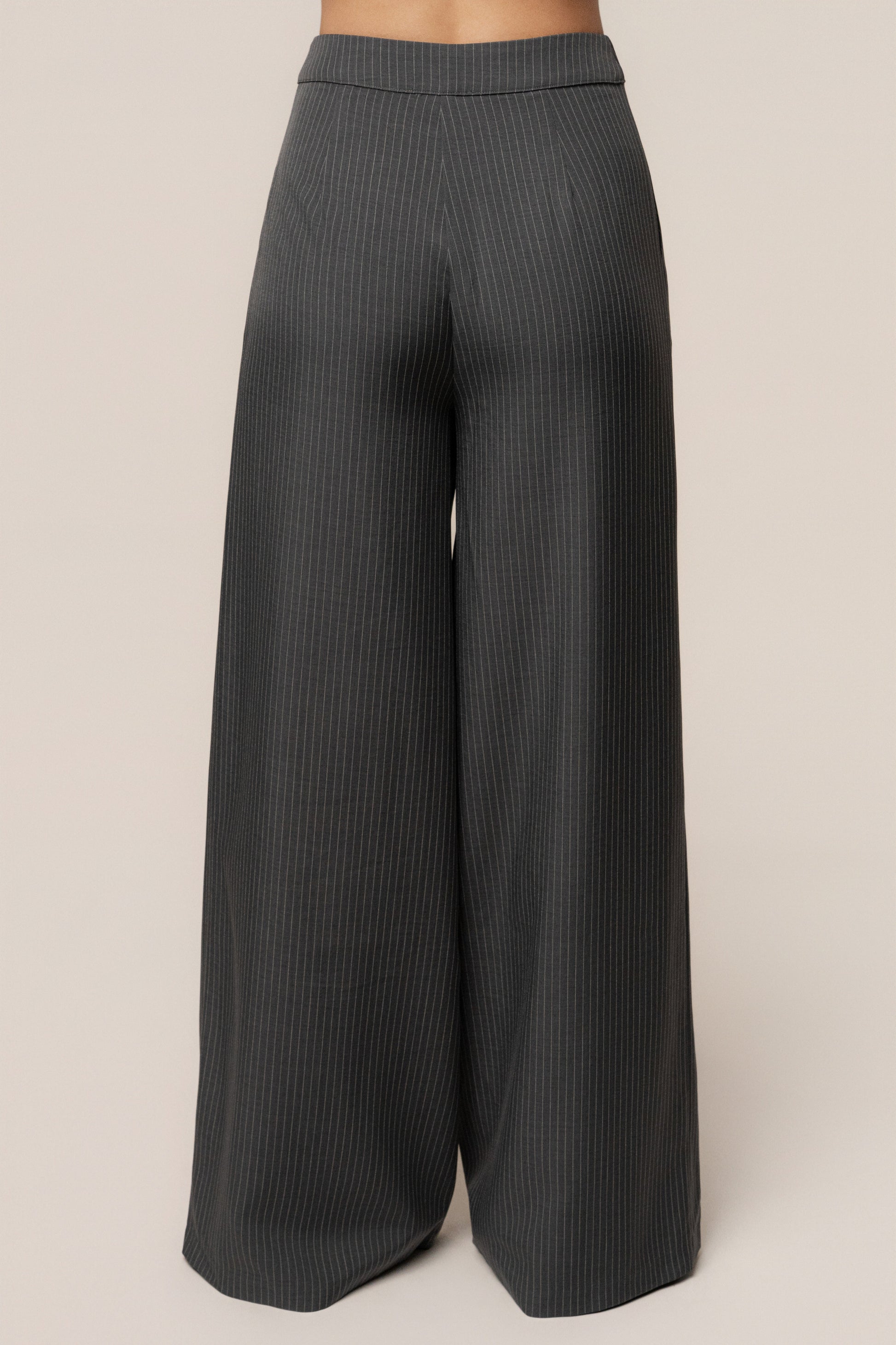 Grey Relaxed Pinstripe Pant Set NEWFASHIONEDGE