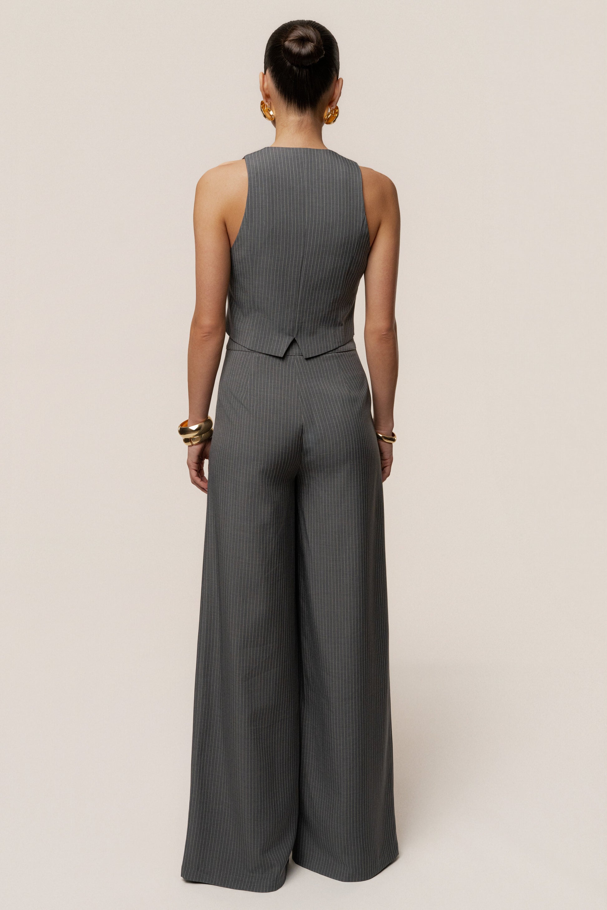 Grey Relaxed Pinstripe Pant Set NEWFASHIONEDGE