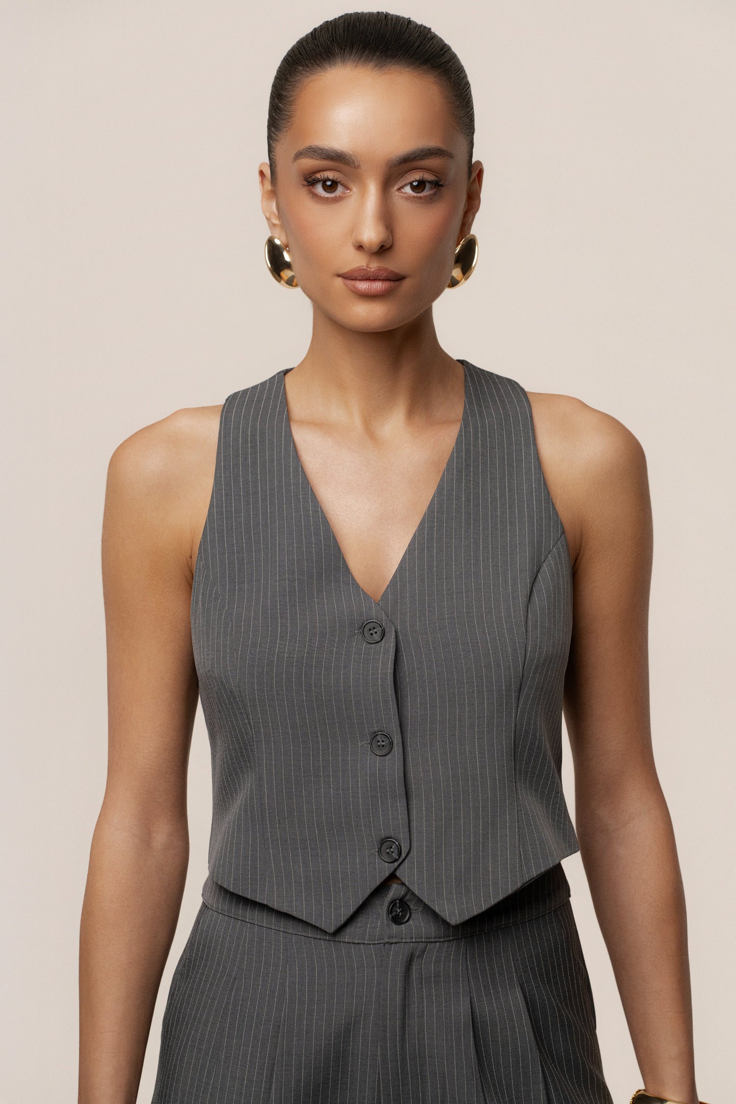 Grey Relaxed Pinstripe Pant Set NEWFASHIONEDGE