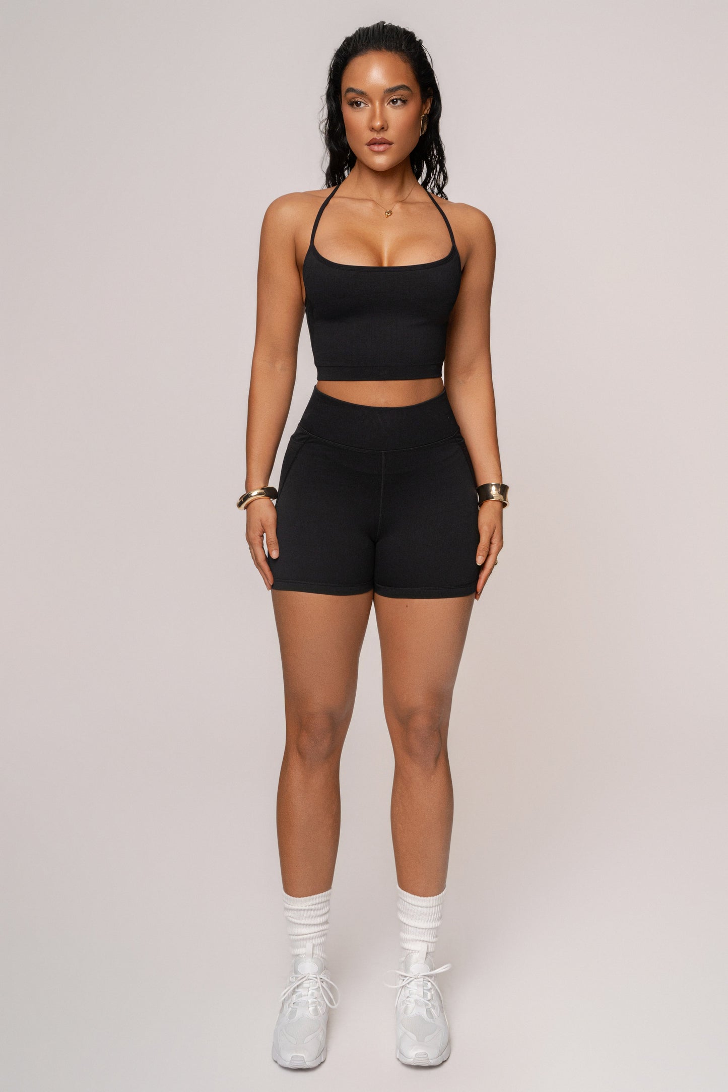 Black Active Crop Top NEWFASHIONEDGE