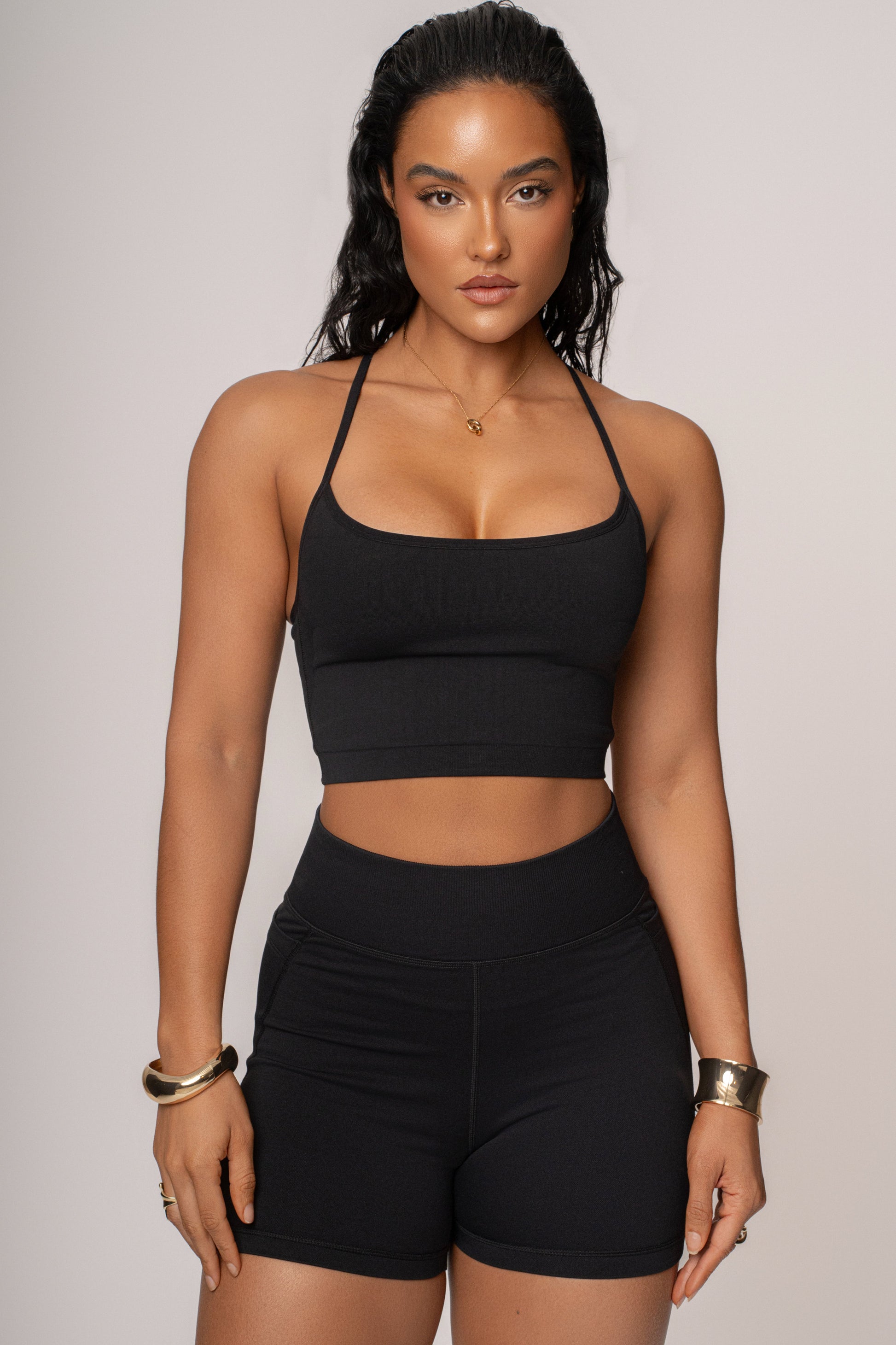 Black Active Crop Top NEWFASHIONEDGE