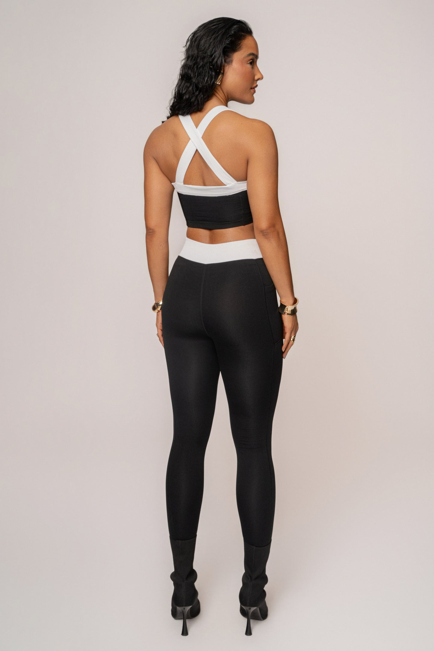 Black/White Inspire Movement Leggings