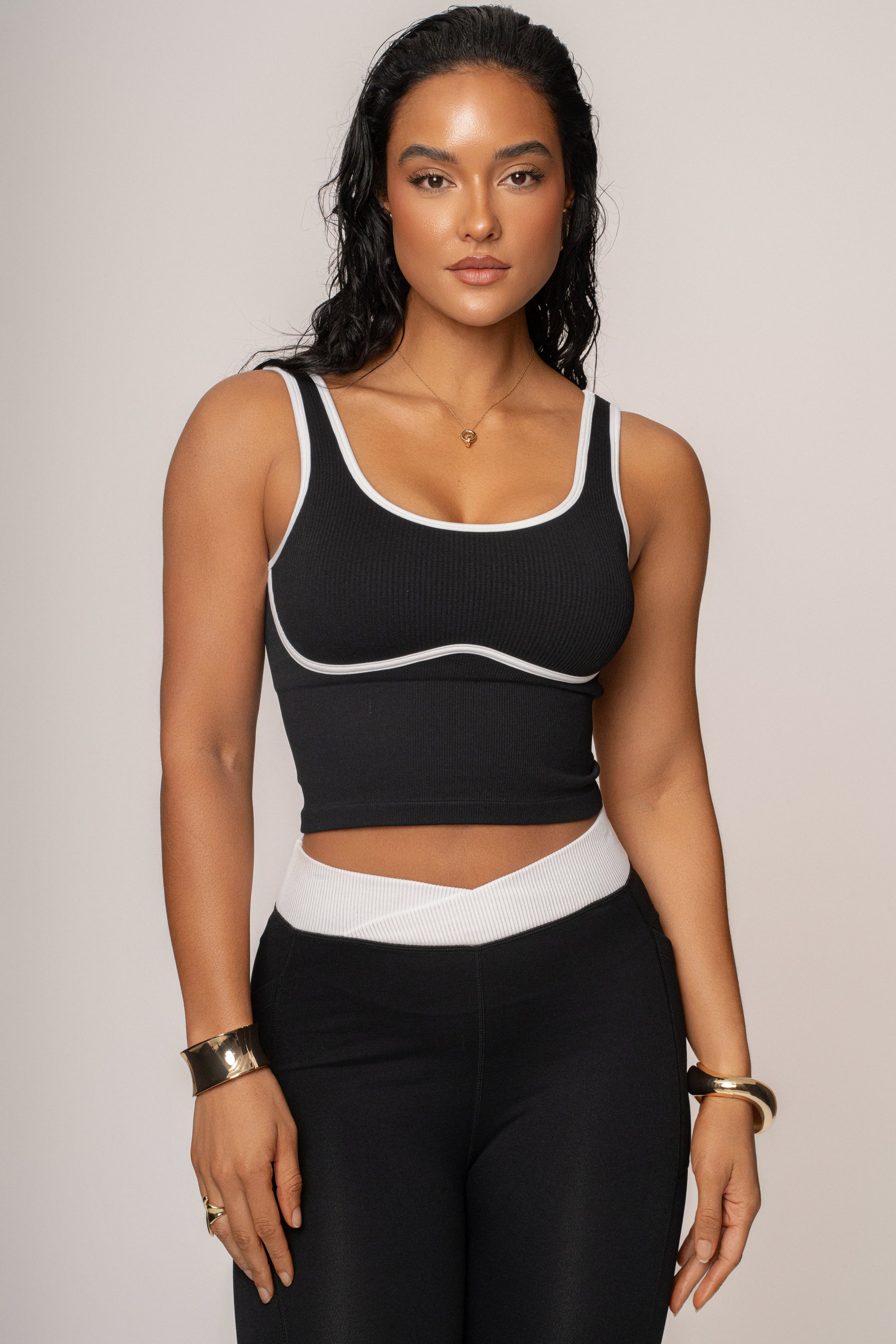 Black/White Limitless Performance Top JLUXLABEL