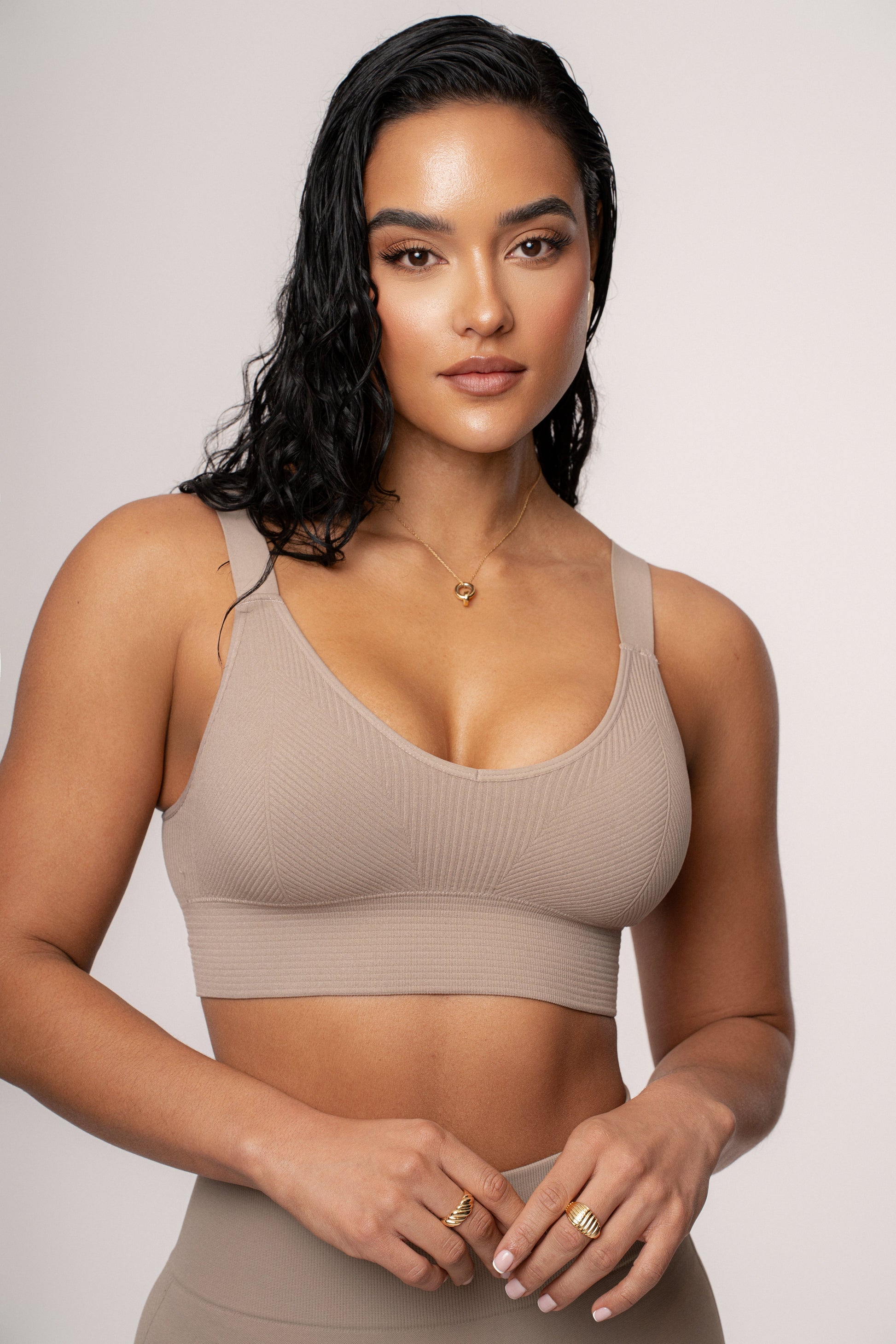 Beige New Flow Active Top JLUXLABEL