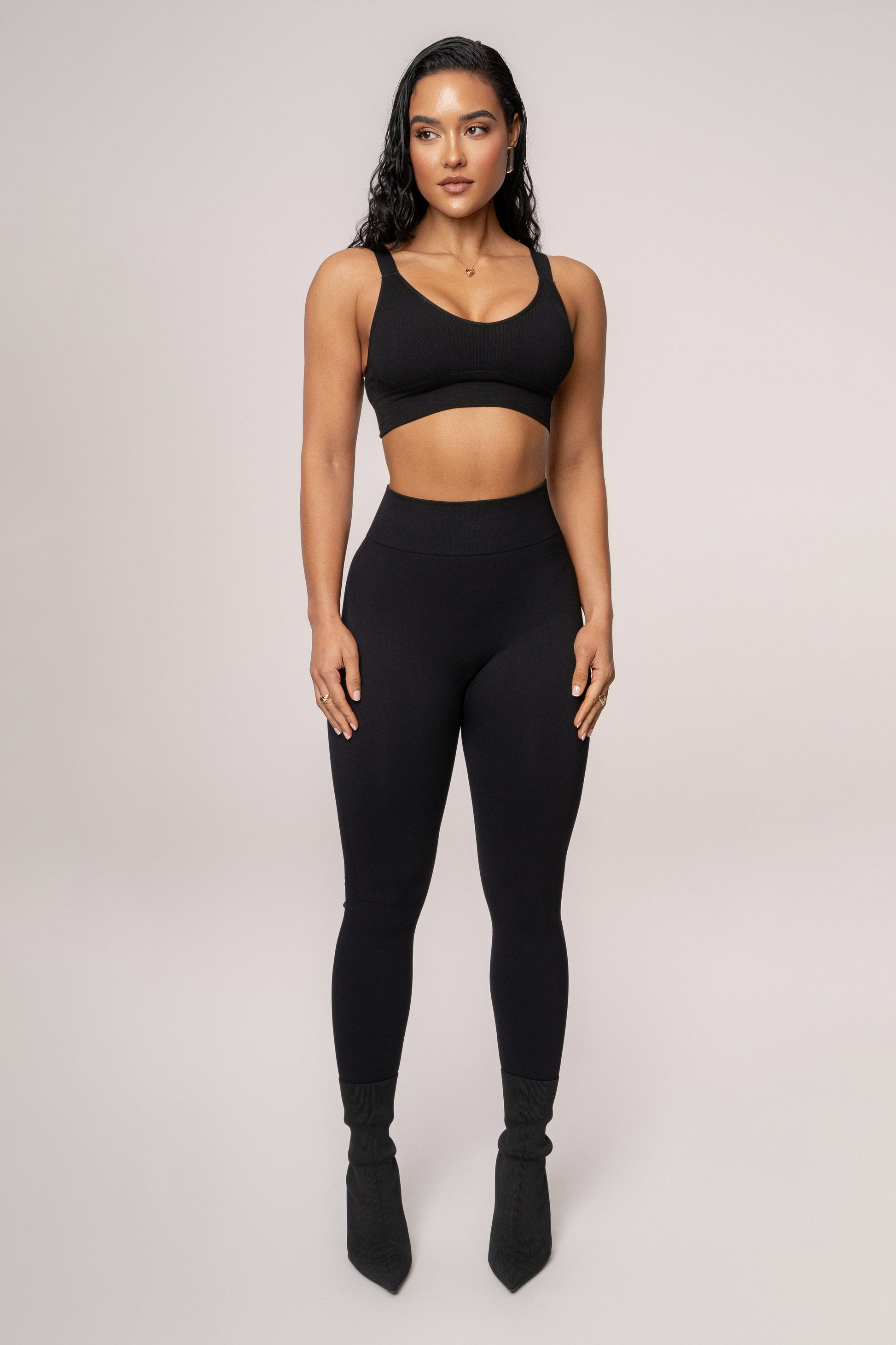 Black New Flow Active Top JLUXLABEL