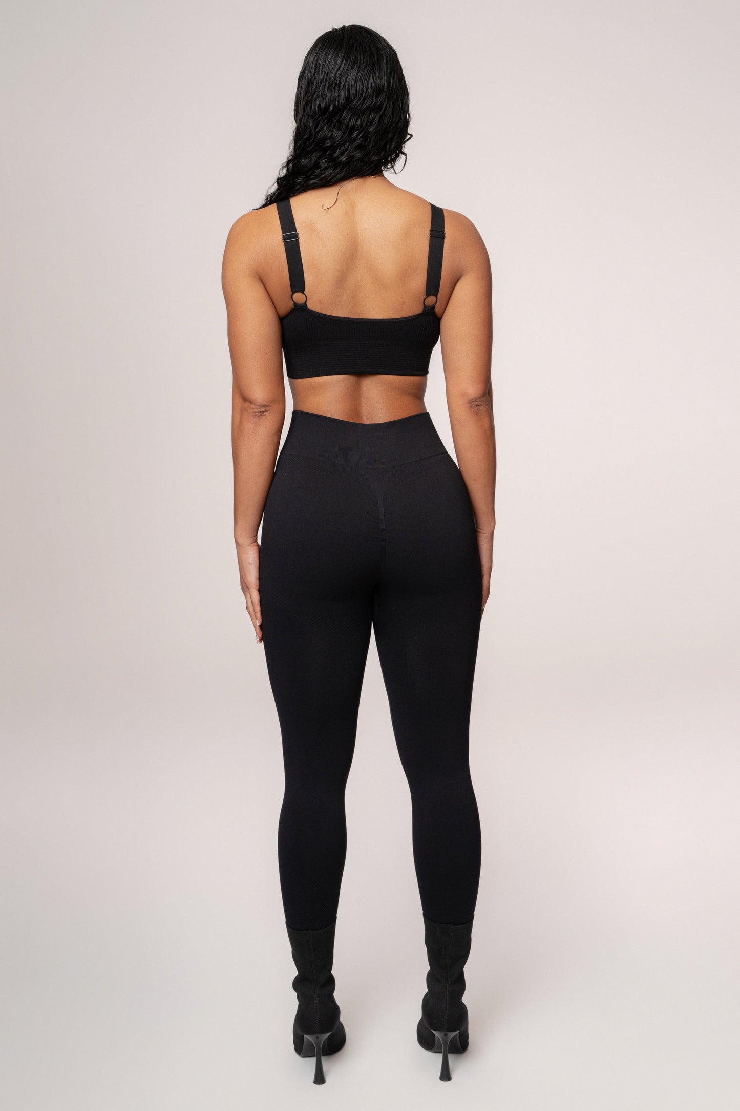 Black New Flow Active Top JLUXLABEL