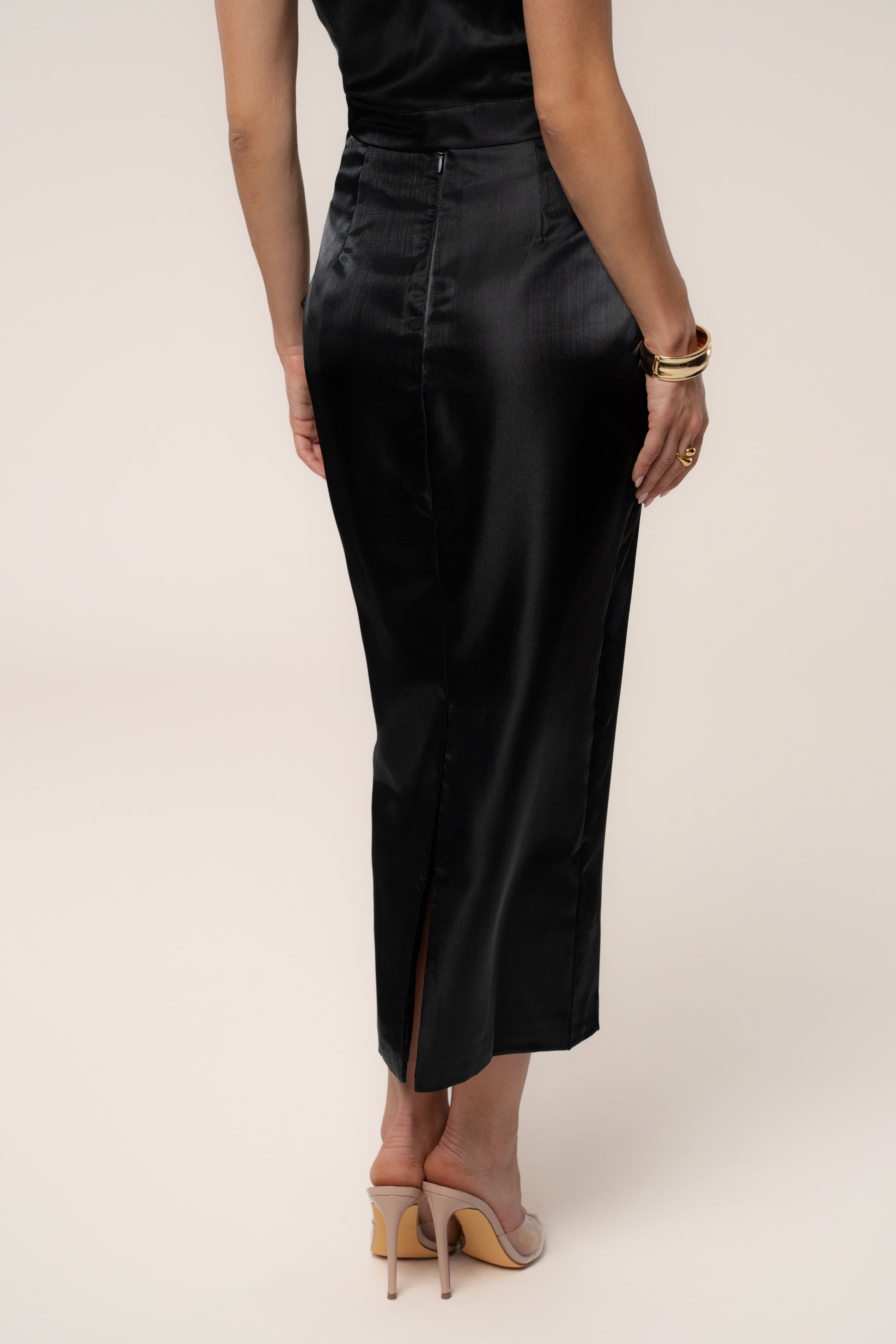 Black Reception Pleated Midi Skirt JLUXLABEL