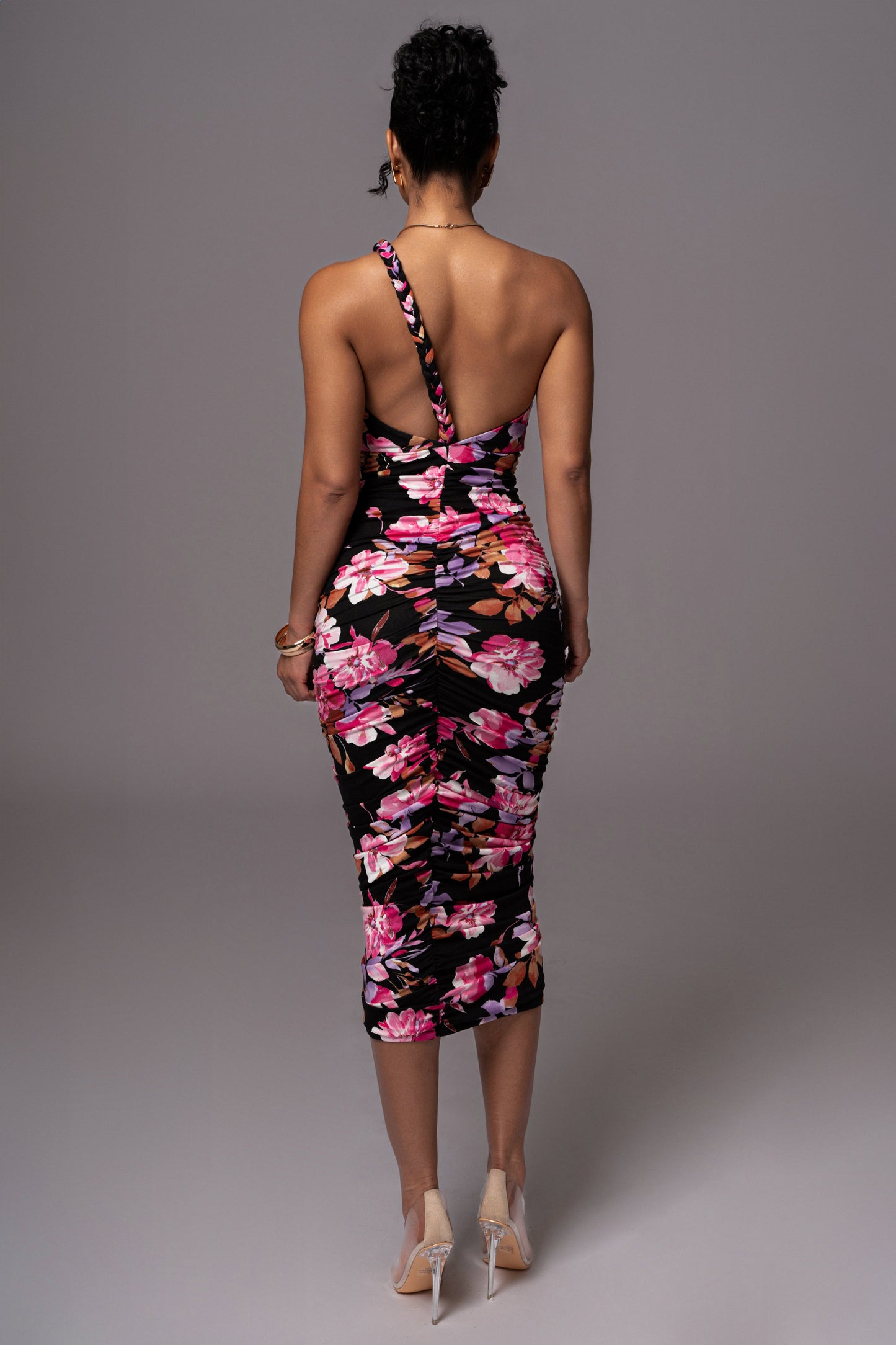 Black Floral Jess Ruched Midi Dress NEWFASHIONEDGE