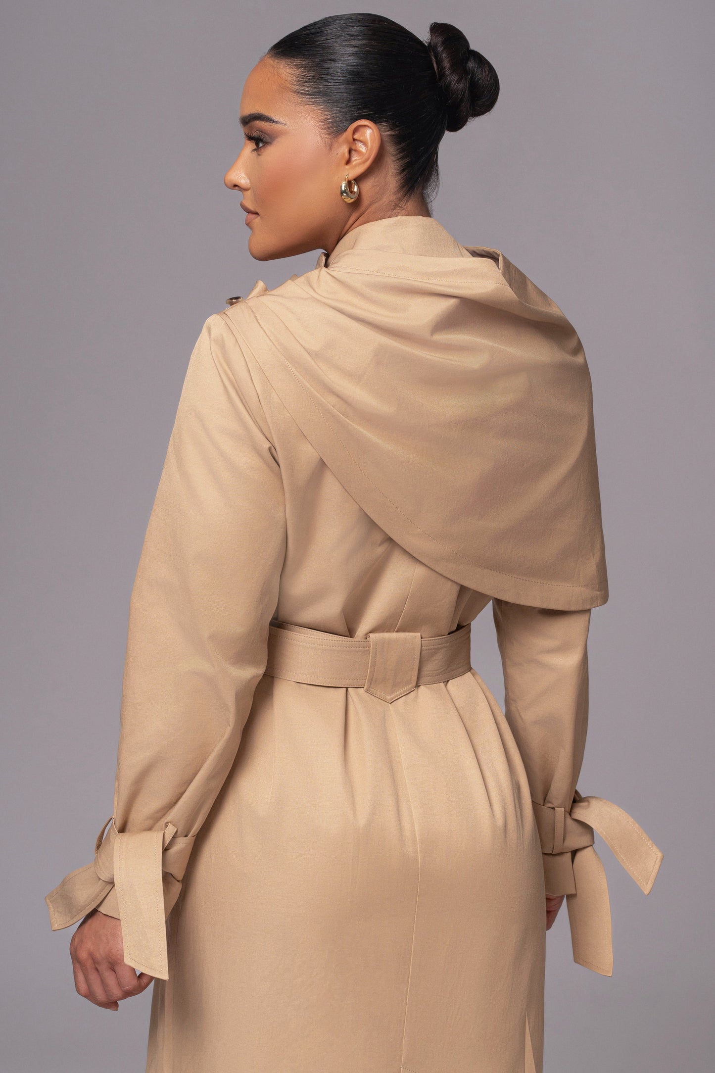 Khaki The Classic Trench Coat JLUXLABEL