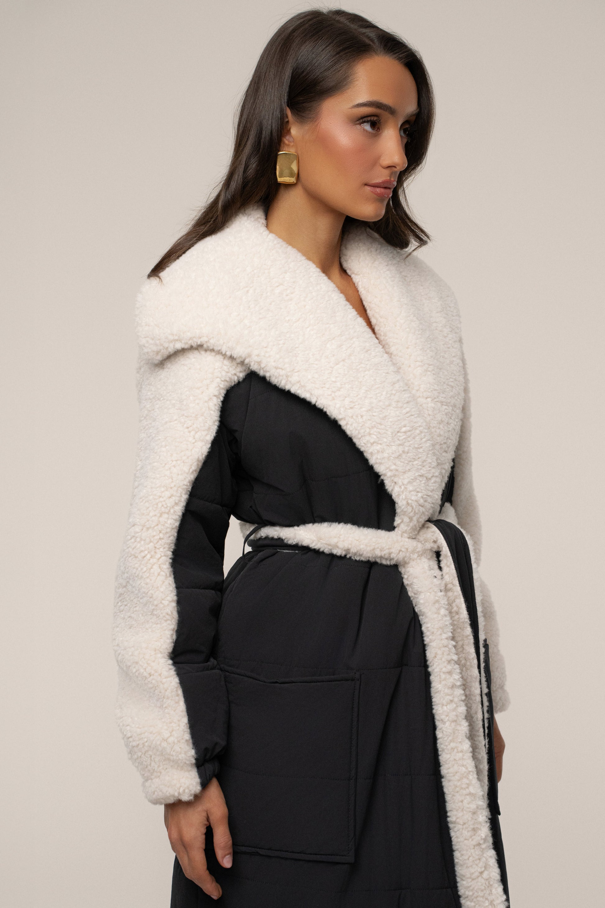 Black/Ivory Contrast Sherpa Coat JLUXLABEL