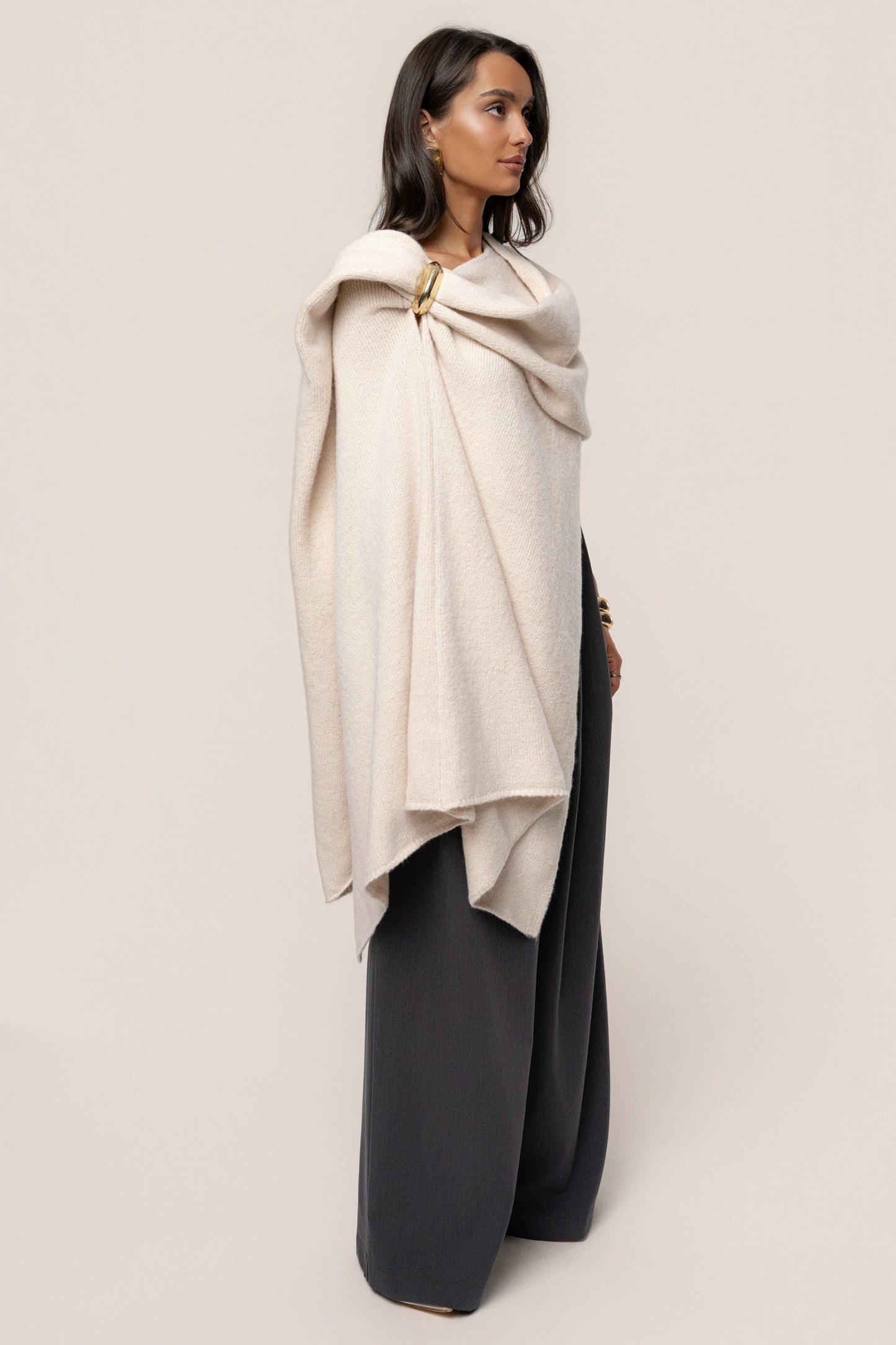 Ivory Radiance Knit Shawl JLUXLABEL
