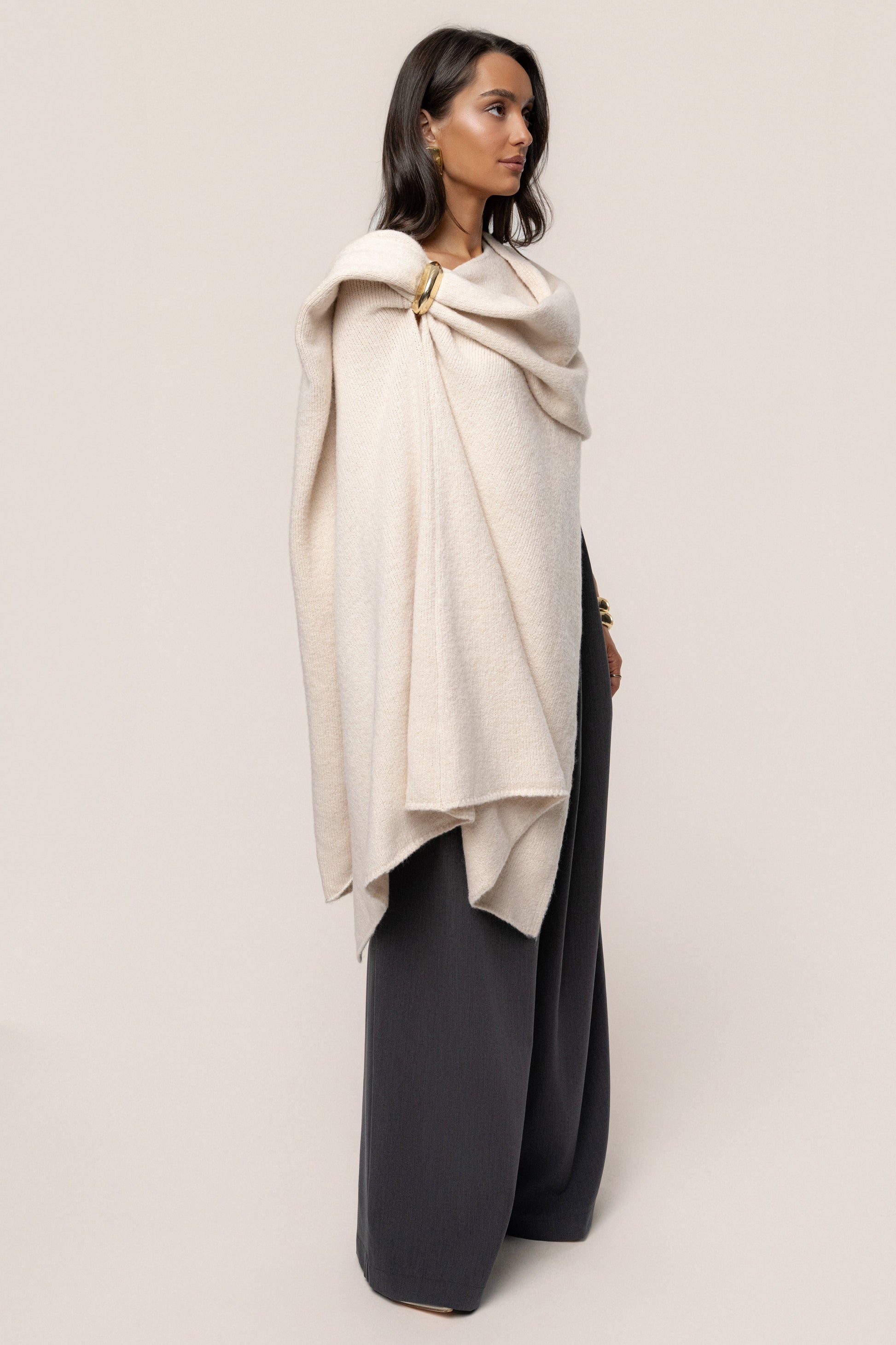 Ivory Radiance Knit Shawl JLUXLABEL