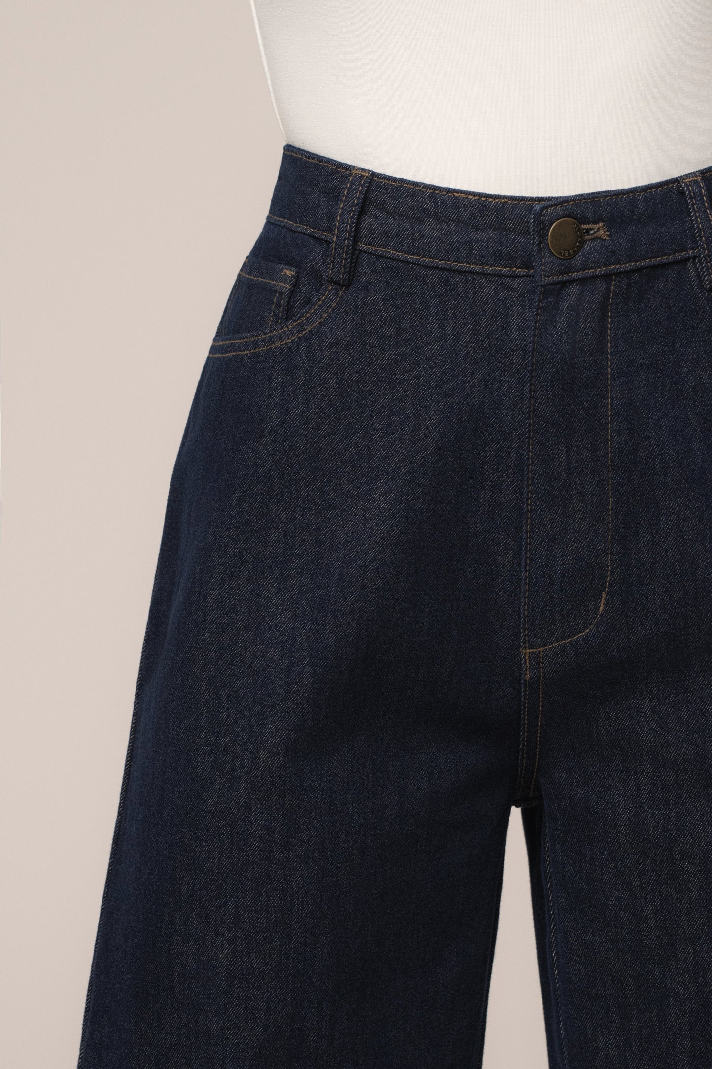 Dark Denim Signature Jean JLUXLABEL