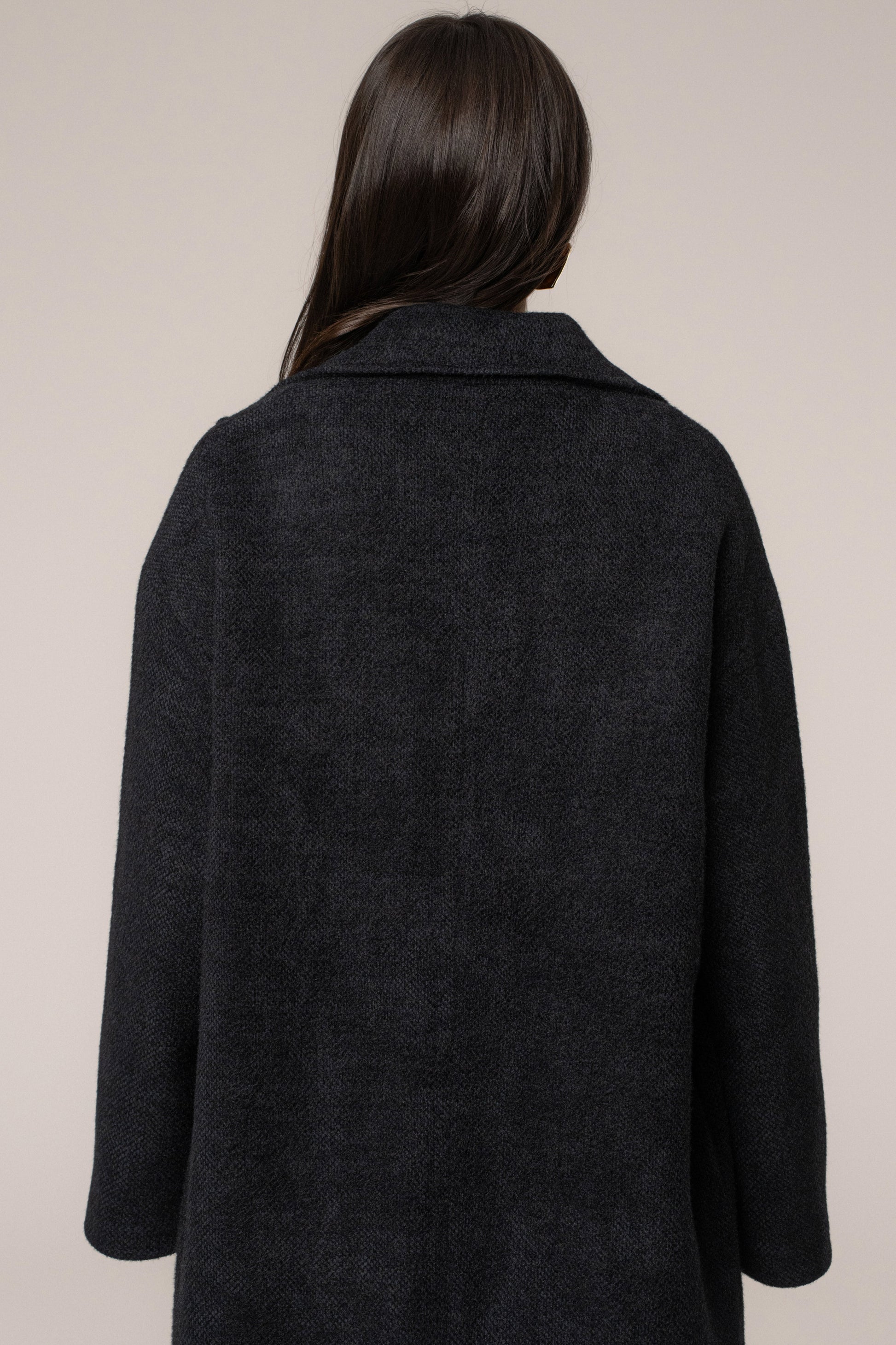 Black Dion Oversized Coat JLUXLABEL